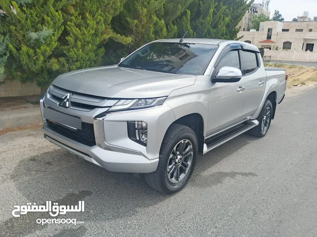 ميتسوبيشي بكم ال 200 سبورتيرو موديل 2023 السعر 23600دينار