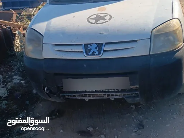 بيجو مرخص 2010 ديزل