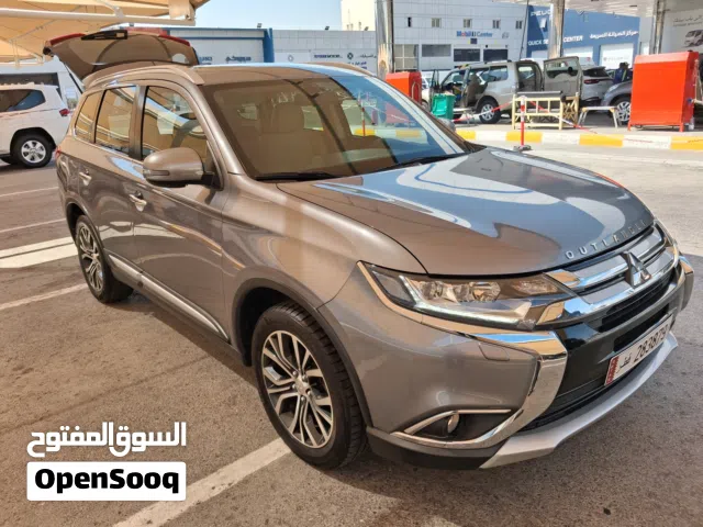 Mitsubishi Outlander GLS 3.0L V6 230hp - 4WD - Fully Loaded - First Owner
