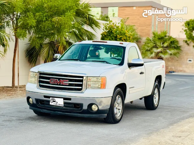 GMC Sierra 2013 5.3L V8 4x4 Model Single Cab 4 Wheel Drive Z71 جي ام سي سييرا