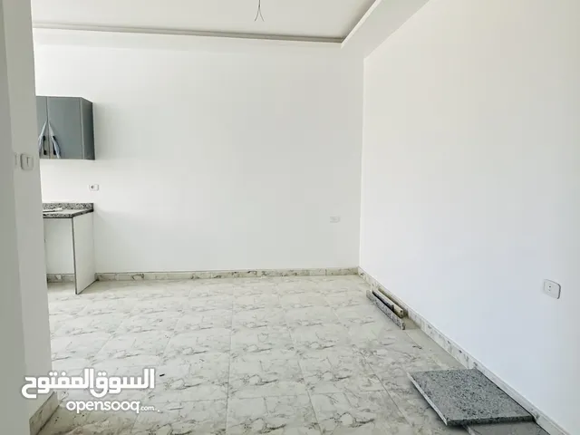 155 m2 3 Bedrooms Apartments for Rent in Tripoli Al-Serraj