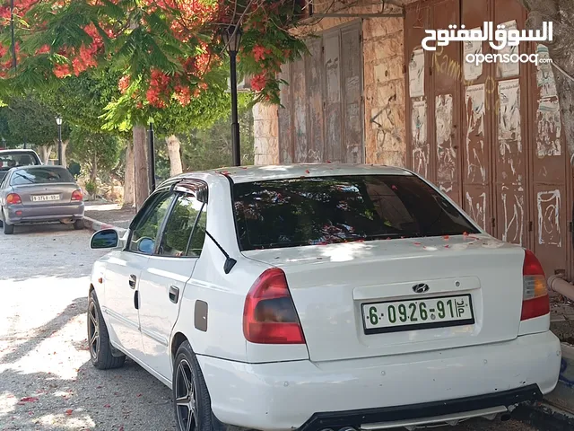 هونداي فيرنا 2002