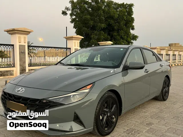 هونداي النترا نظيف جدا ماشاء الله مصيونه بلكامل وجاهزه للاستخدام وسعر4000 وقابل  لتفاوض