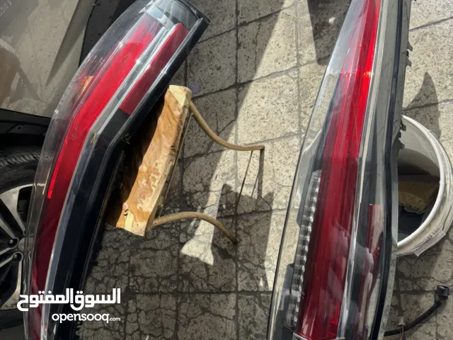 اسطابات تاهو ويوكن سكاليد زينه 2007 لي 2014 بحاله كالجديد  مع جناح