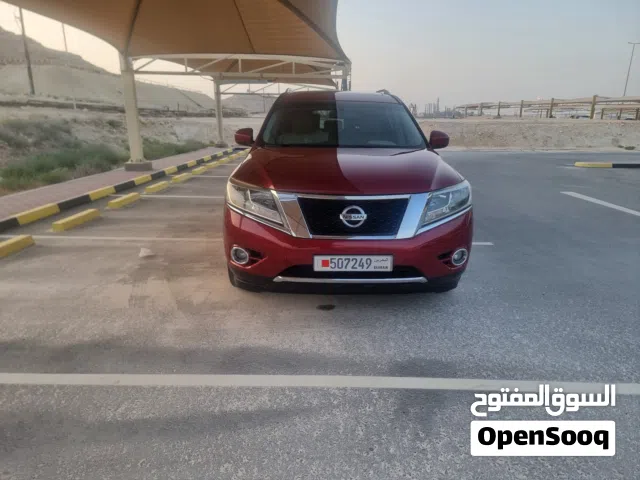 2015 Nissan Pathfinder SV
