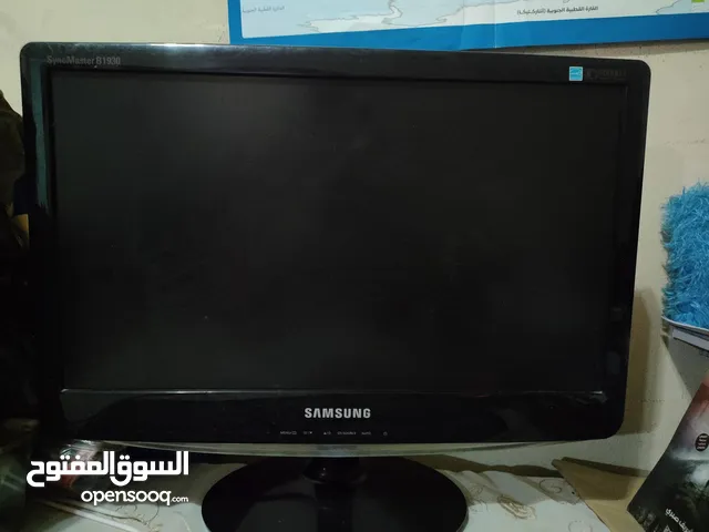 18.5" Samsung monitors for sale  in Giza
