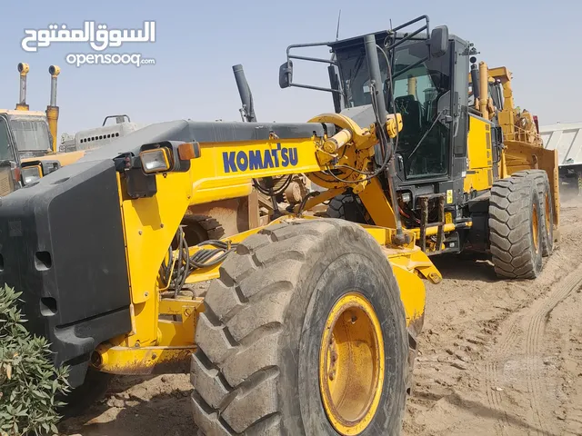 Komatsu GD705 model 2017