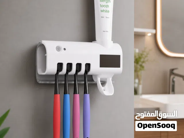حامل وفرّاز فرش الأسنان الذكي مع تعقيم أوتوماتيكيUVجهاز متعدد الوظائف لتنظيم وتعقيم الاسنان لون ابيض