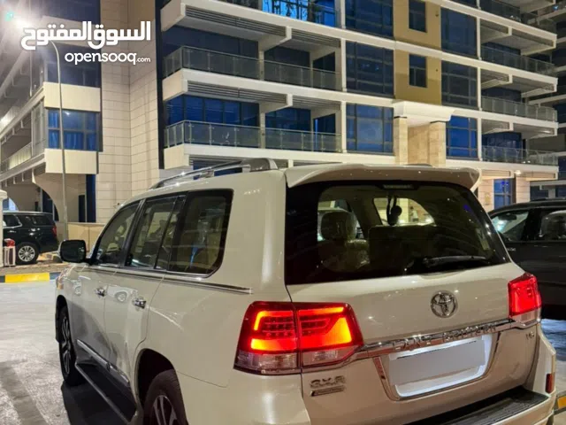 Used Toyota Land Cruiser in Baghdad