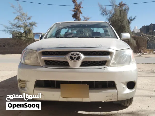 Used Toyota Hilux in Tripoli