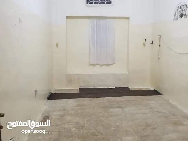 4444 m2 3 Bedrooms Apartments for Rent in Sana'a Hayel St.