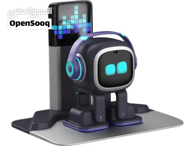 EMO pet robot with charging station