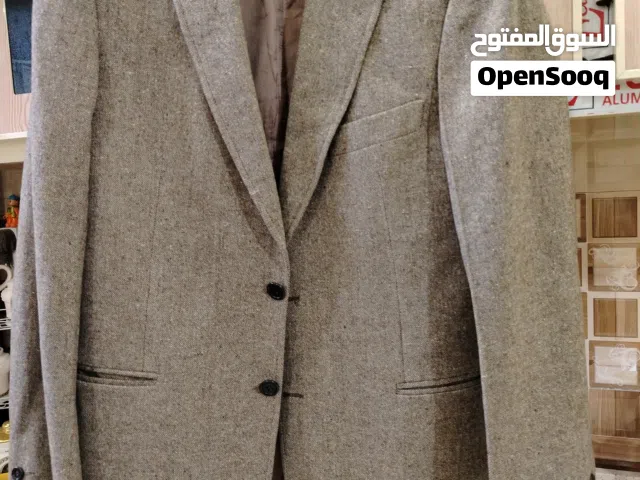 سترة اخت الجديدة استعمال قليل لون رصاصي على بيجي منشأ تركي قياس 48 على 50