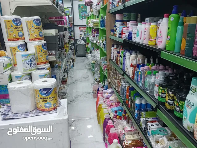 محل فارغ بديكور فاخر للبيع لعدم التفرغ في أقوى شارع رئيسي في الاردن شارع الشهيد بجانب مخابز بسمان
