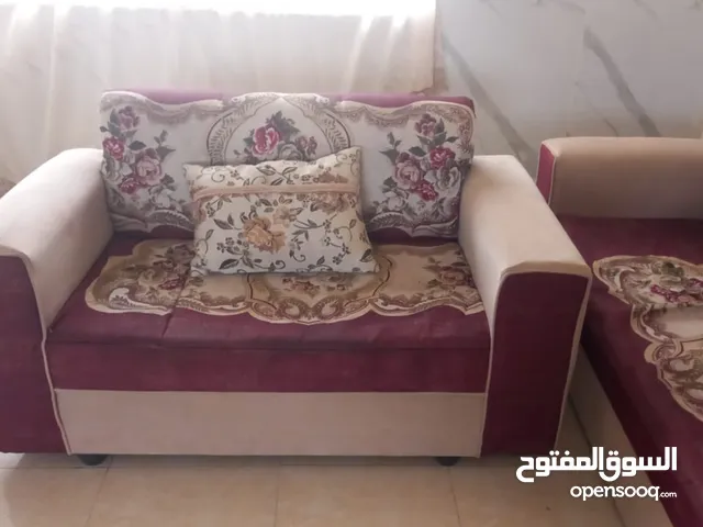 كنب كورنر جيد جدا خشب تقيل بسعر حرق