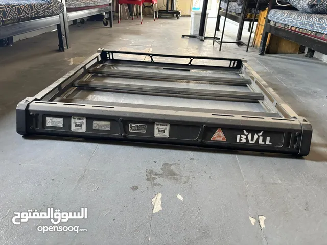 سله سقف سياره لون اسود بحاله ممتازه