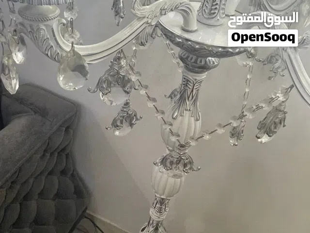 تبلام ملكي ومستخدم قليل