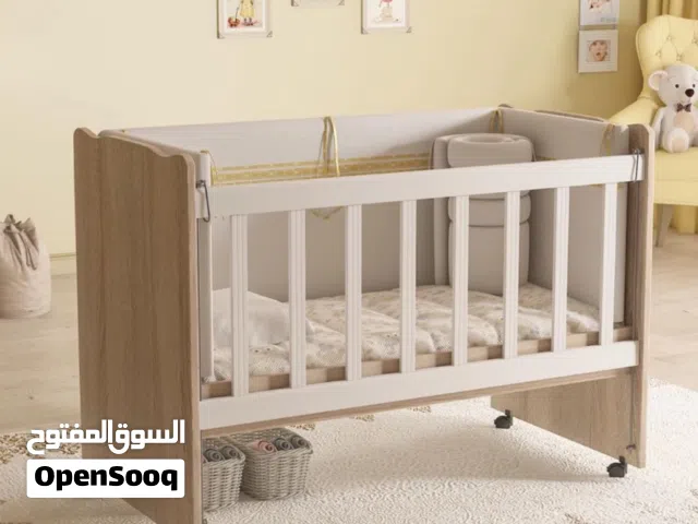 سرير اطفال