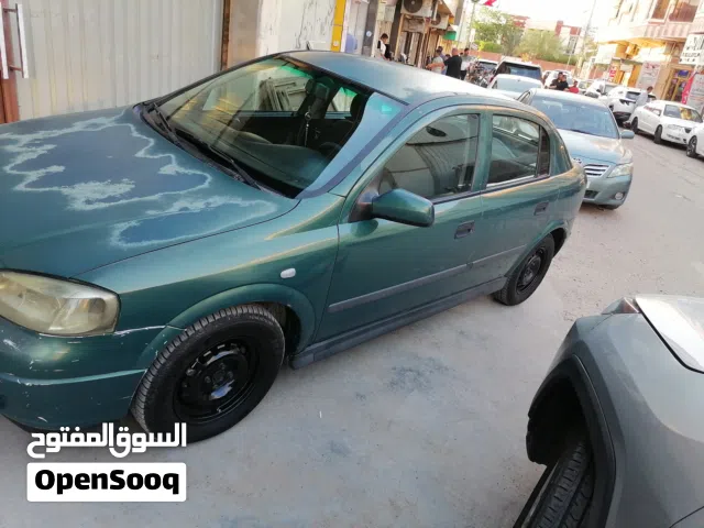 2002 أوبل استرا Design