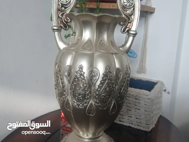 فازة خزف فخار راقيه استعمال بسيط ارتفاع 37سم توصيل مجاني لمرج الحمام ومحيطها
