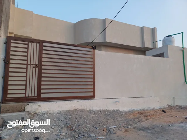 185 m2 2 Bedrooms Townhouse for Sale in Basra Al-Jazzera