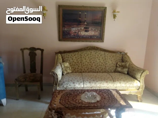 شقة مميزة ترى كورنيش المعادى
