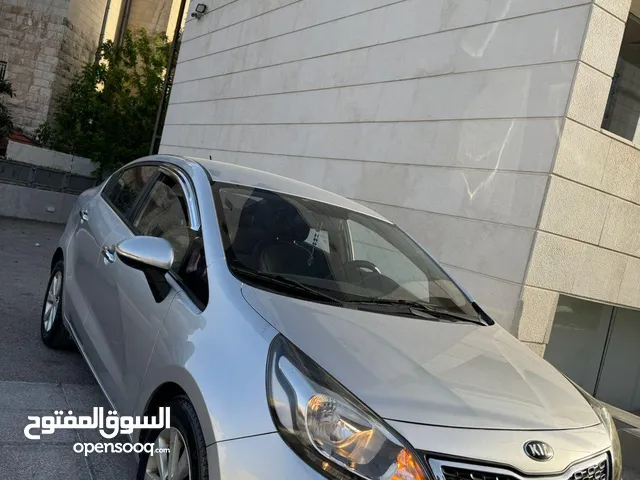 كيا ريو 2014 فل اعلى صنف ماتور 1600وارد الشركه بحاله الوكاله
