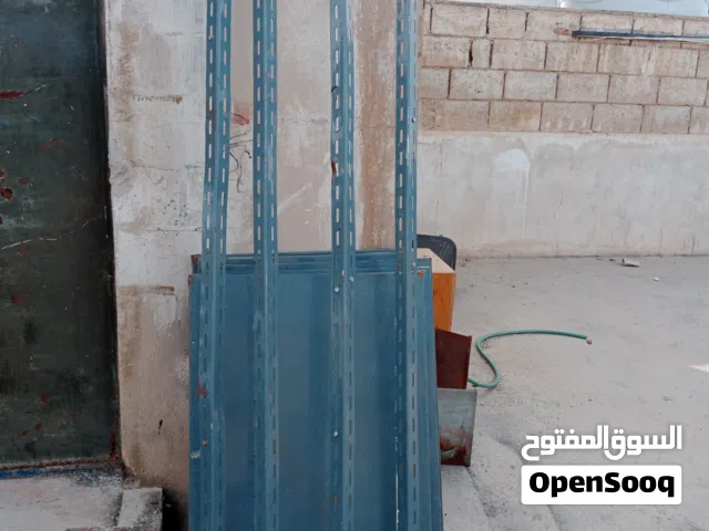 خمس رفوف دكسون قياس كل رف متر بي عمق 50