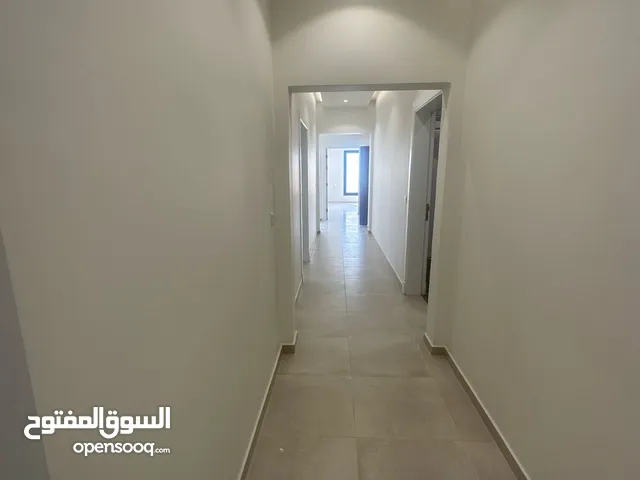متوفر شقة سكنية للإيجار السنوي والشهري الرياض حي اليرموك