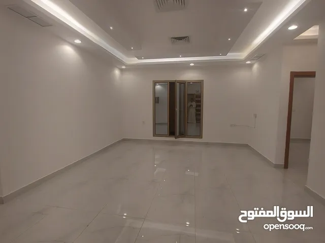 200 m2 4 Bedrooms Apartments for Rent in Hawally Salwa