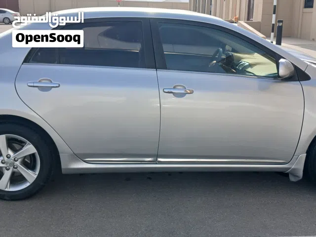 2009 تويوتا كورولا GLI