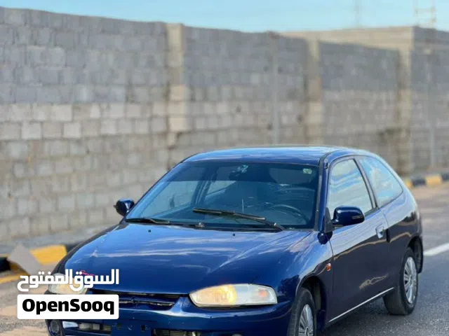 2002 Mitsubishi Colt