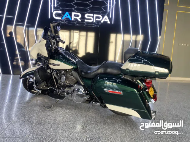 هارلي ديفدسون اللترا جلايد