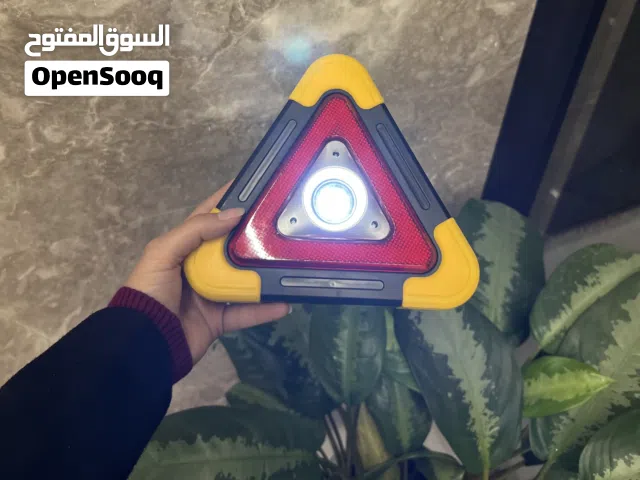مثلث كاشف تحذير(مرور) متعدد الوضائف