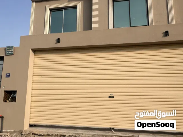 280 m2 4 Bedrooms Villa for Sale in Northern Governorate Hamala