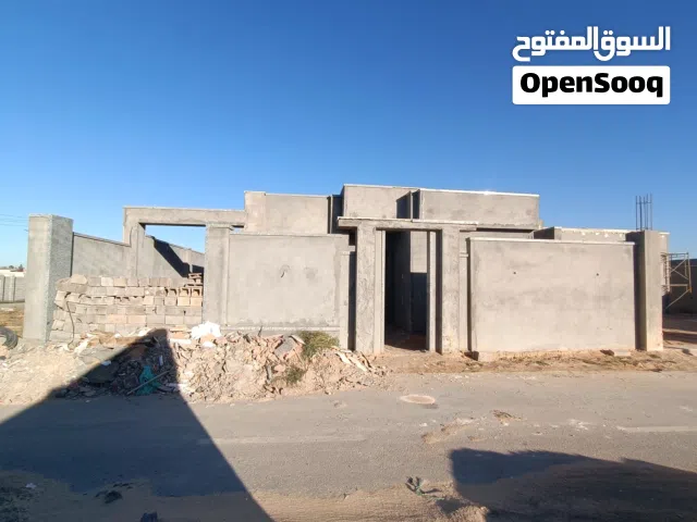 2 Bedrooms Farms for Sale in Tripoli Al-Baesh