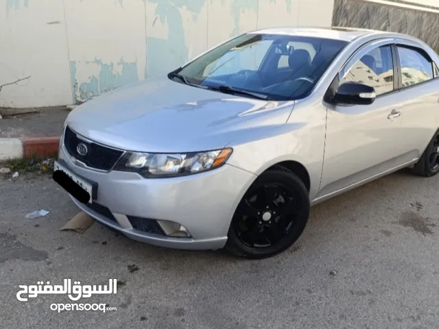 كيا فورتي 2008