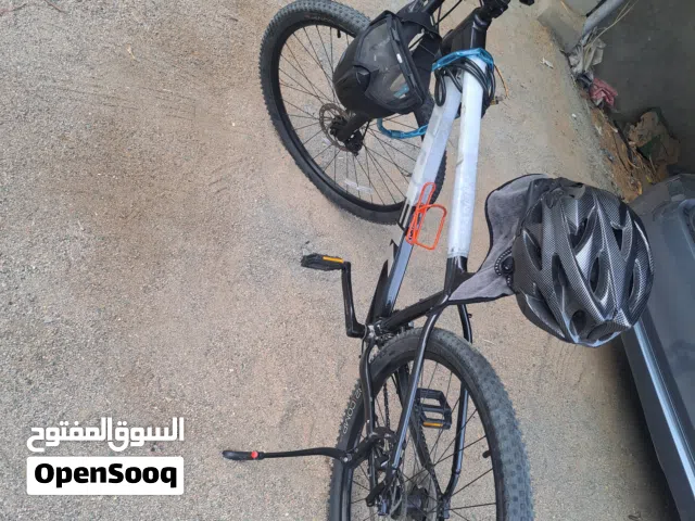 أعرض لكم للبيع دراجة هوائية جبلية من شركة Trek الغنية عن التعريف، الدراجة بحالة ممتازة ومجهزة