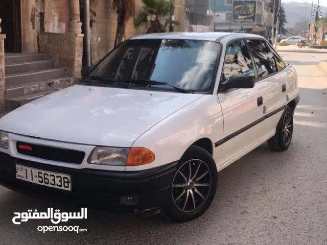 Used Opel Astra in Amman