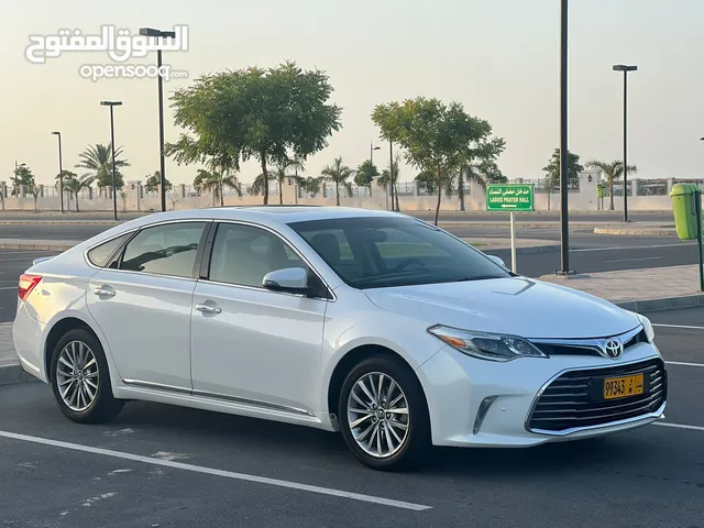 Used Toyota Avalon in Muscat