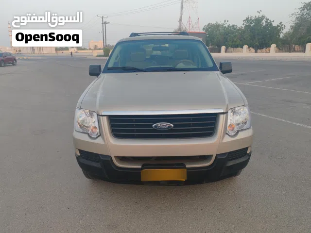 سياره فورد اكسبلورر موصفات خليجيه 2006 استخدام قليل وشخصي الكيلومترات 166 الف