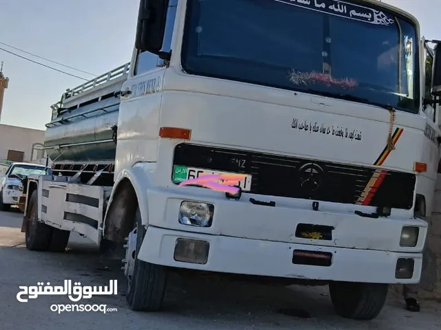 تنك مرسيدس 813 للبيع