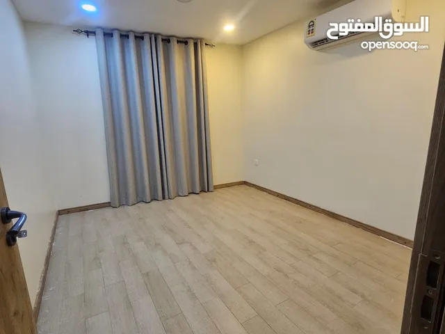 Flat For Rent in Umm Al Hassam , 190 BD WITH EWA , Unlimited