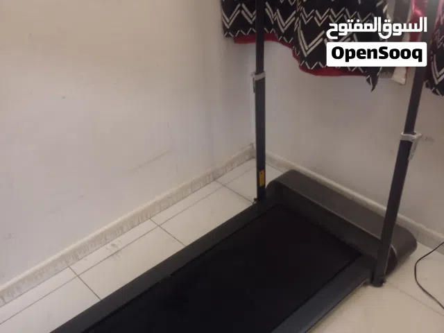 مشاية WalkingPad أصلية بحالة ممتازة وتعمل بكفاءة عالية