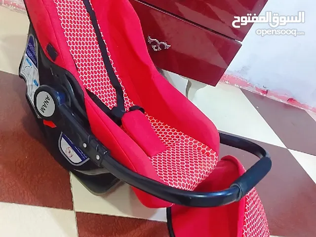 هزاز ومقعد طفل