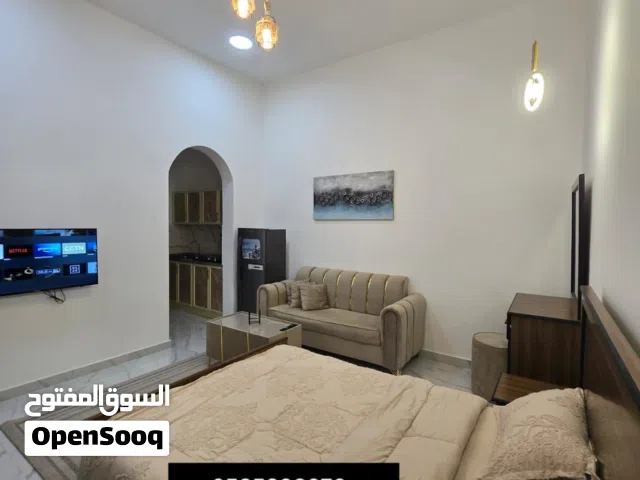 للايجار استيديو مفروش في الظاهر