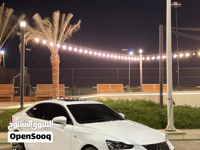 Used Lexus IS in Muscat