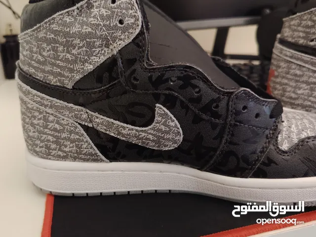 41 Others in Sharjah