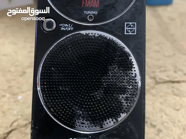 للبيع راديو ناشونال ياباني اصلى عمره45سنه1980شغال طوله5سنتمتر