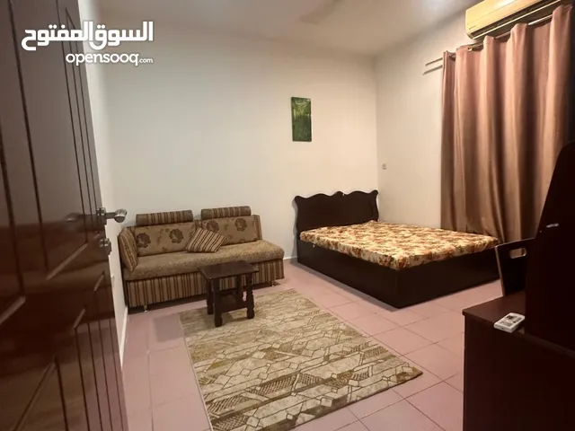 FoR Rent Room غرفه وحمام مفروشه للايجار السعر شامل الفواتير العنوان العذيبه قريب من 18 نوفبر خلف صيد